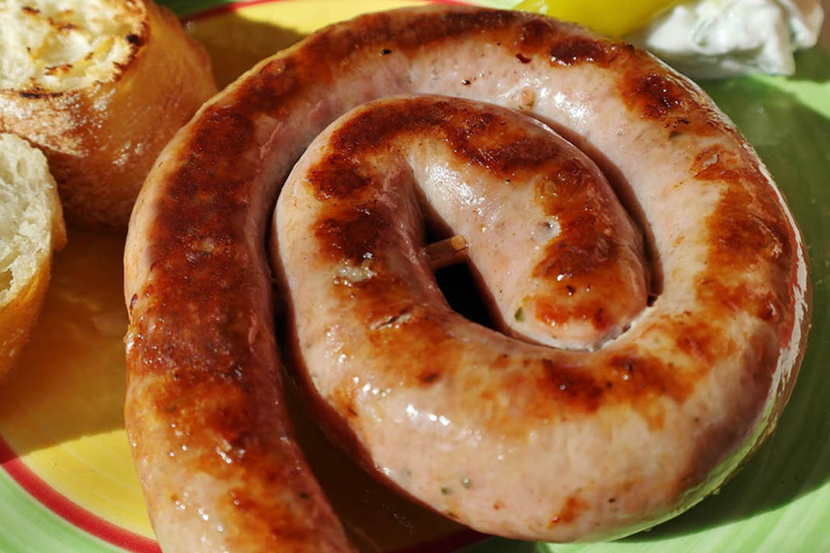 Mit einer schönen Bräune, ohne schwarze Stellen lässt die Bratwurstschnecke das Wasser im Mund zusammen laufen.