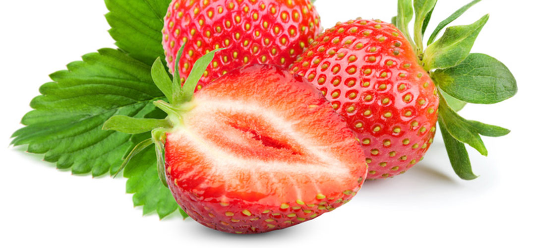 Erbeeren ausgeizen