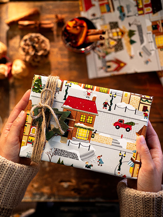 Weihnachtsgeschenke individuell verpacken mit nachhaltigen Materialien n