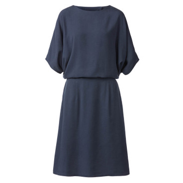 Kleid aus TENCEL™-Fasern mit raffiniertem Rückenausschnitt und Fledermausärmeln, nachtblau
